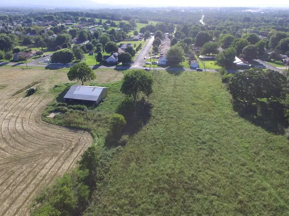 803 Hailey Rd, Berryville, AR 72616