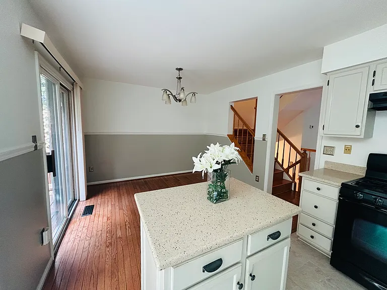 6072 Clay Spur Ct — Photo 52