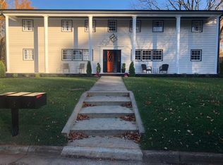 308 Denny Cir #1, Graham, NC 27253