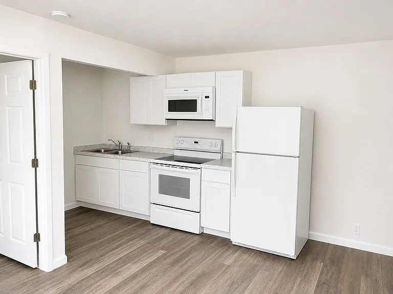 80 McLarty Ln #2 — Photo 2