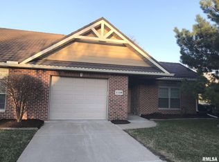 1118 2nd St, Moline, IL 61265