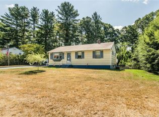 7 Robin Rd, Plainfield, CT 06374