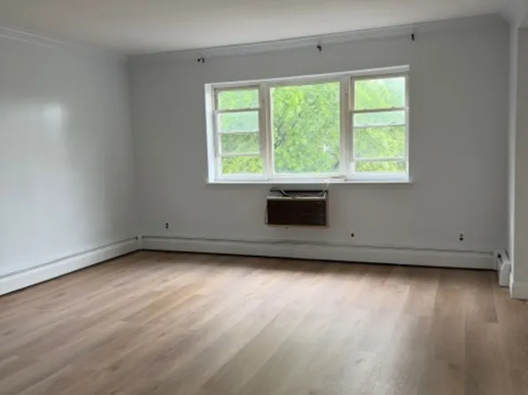 (undisclosed Address), Bronx, NY 10469