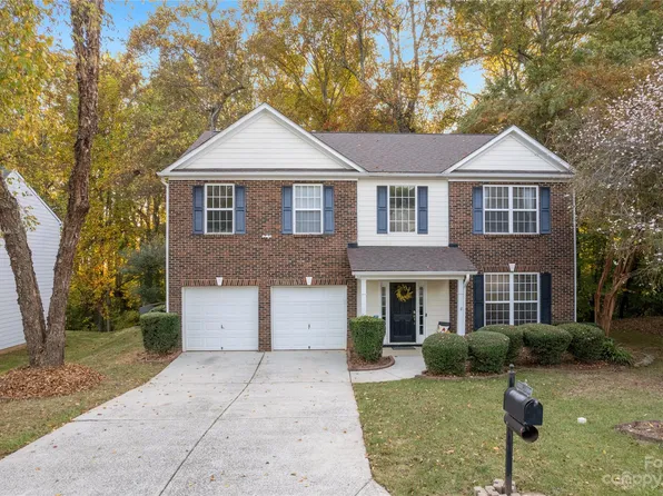 11113 Chastain Parc Dr, Charlotte, NC 28216