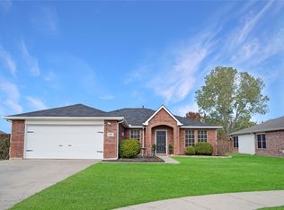 4401 Carriage Lane Cir, Corinth, TX 76208