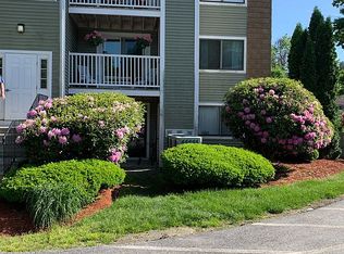 3 Bridgeview Cir #3A, Tyngsboro, MA 01879