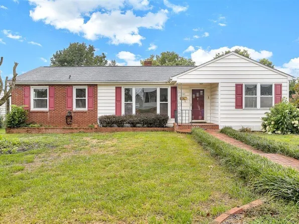 2361 Idavere Rd SW, Roanoke, VA 24015