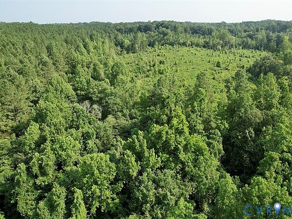4th image of 5211 Indian Oak Rd