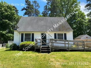1044 Betty Dr, Winston Salem, NC 27107