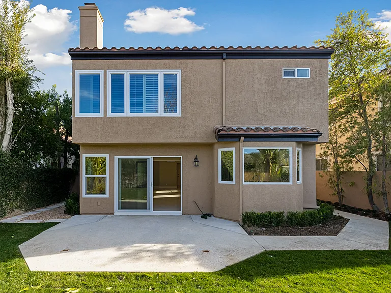 24675 Vista Cerritos — Photo 42