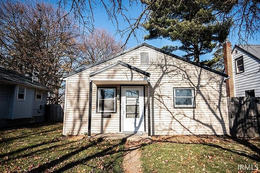 1137 Lynn Ave