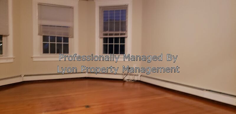 1st image of 115 Trenton St APT 3
