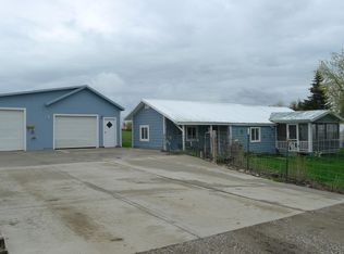 519 Phillips Ave, Lewistown, MT 59457