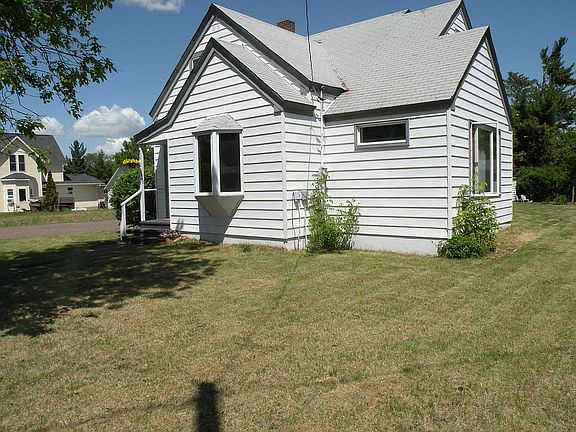 3rd image of Red Pine Trl