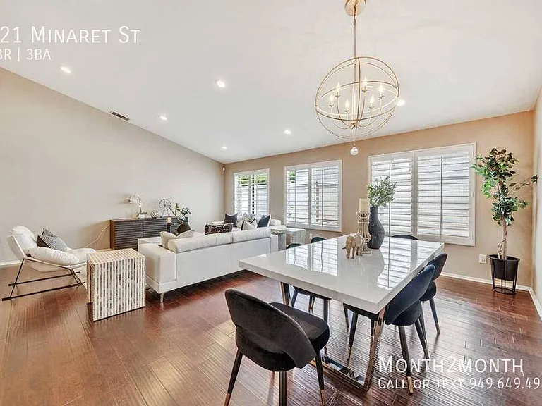 421 Minaret St — Photo 8