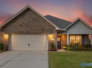 232 Olde Dogwood Trl, Decatur, AL 35603