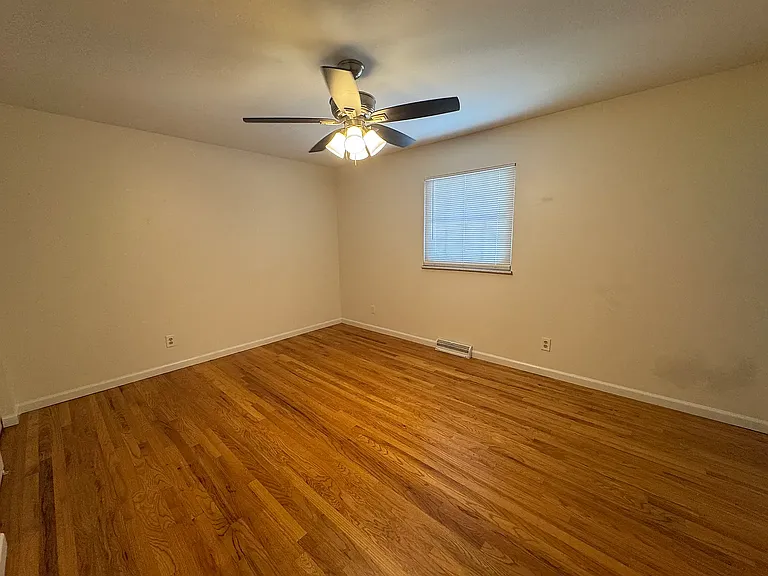 3417 Robyn Ann Dr — Photo 6