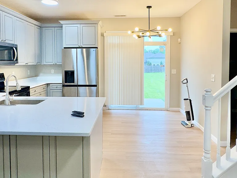 5536 Gabriels Landing Dr — Photo 2
