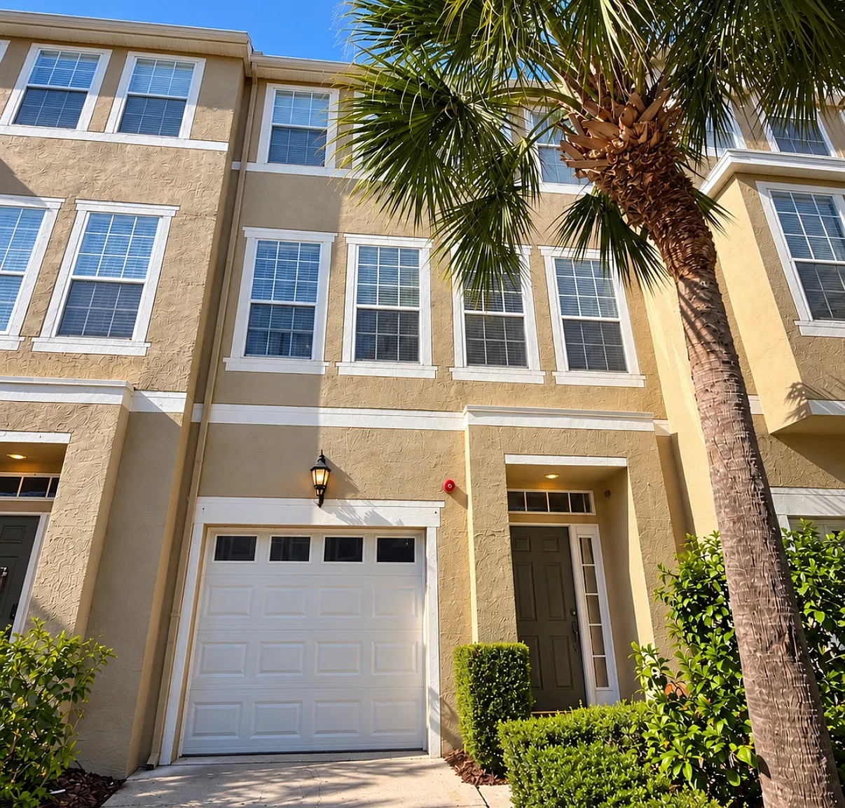 Bayshore Pointe Dr, Tampa — Photo 1