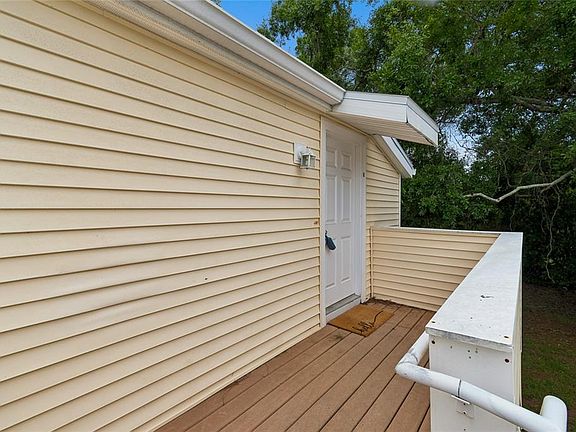 4th image of 133 Sabal Ct Unit G