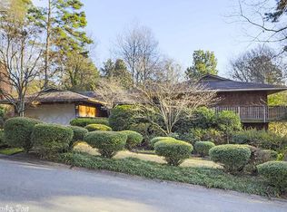 7 Berwyn Dr, Little Rock, AR 72227