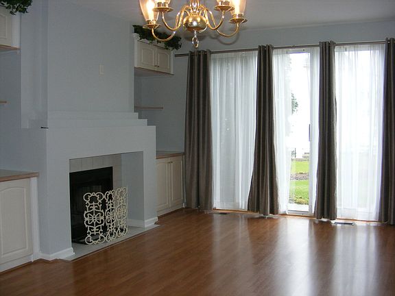 3rd image of 4450 W Brownstone Way
