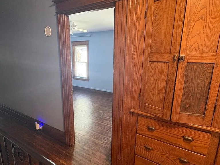 45 Clay Ave — Photo 28