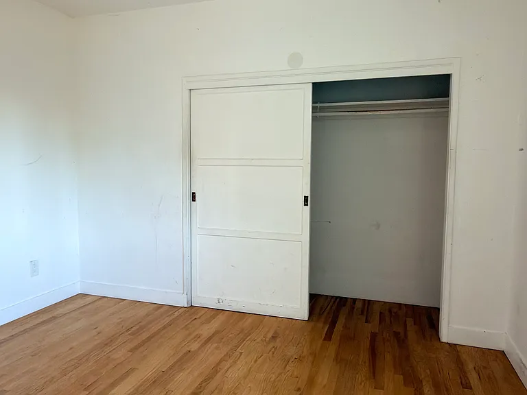 7967 Golden Ave — Photo 12