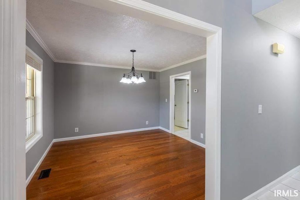 Apartment in West Lafayette - View 5