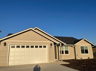 788 Robert Lavern St, Sutherlin, OR 97479