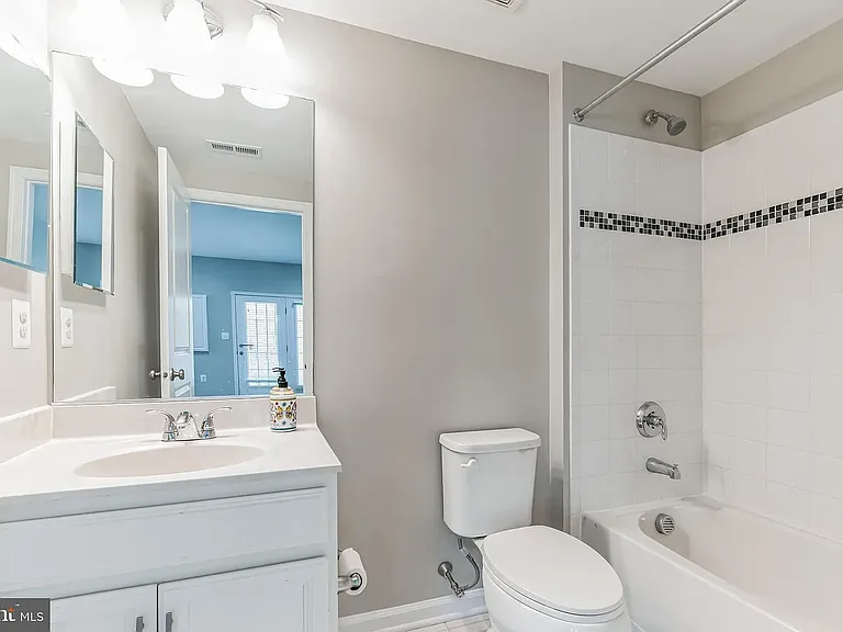 23488 Logans Ridge Ter — Photo 26