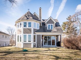 1750 N Wixom Rd, Wixom, MI 48393