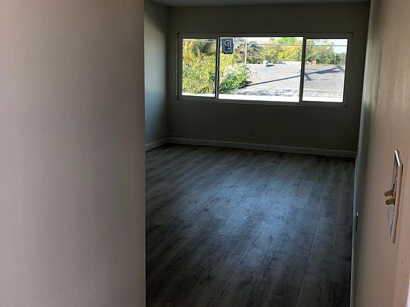 3rd image of 15515 S Vermont Ave APT 22