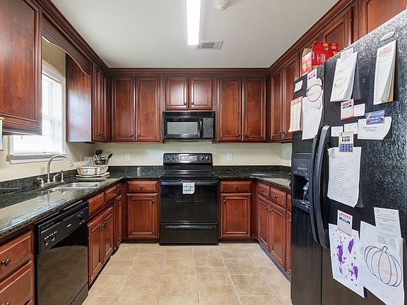 5th image of 6 Palmetto Pines Cir