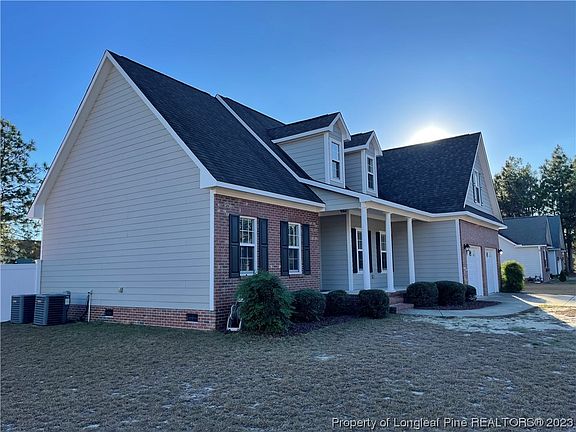 3rd image of 1928 Pineville Dr
