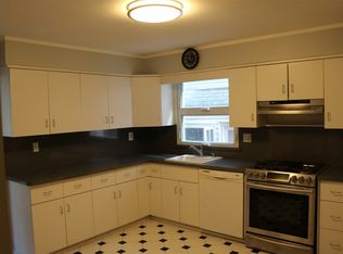 94 W 37th St #1, Bayonne, NJ 07002