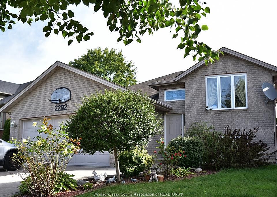 1st image of 2292 Askin Ave