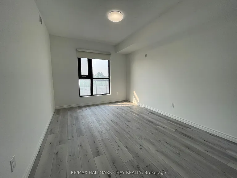 30 Hanmer St W #203 — Photo 23