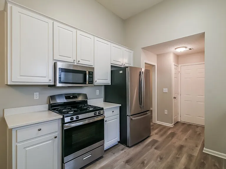 154 Fairhaven Trl — Photo 9
