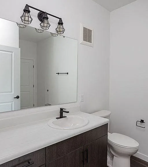 The Landing at 1001 NP — Photo 41