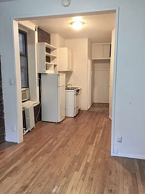 Rented by Compass | media 7