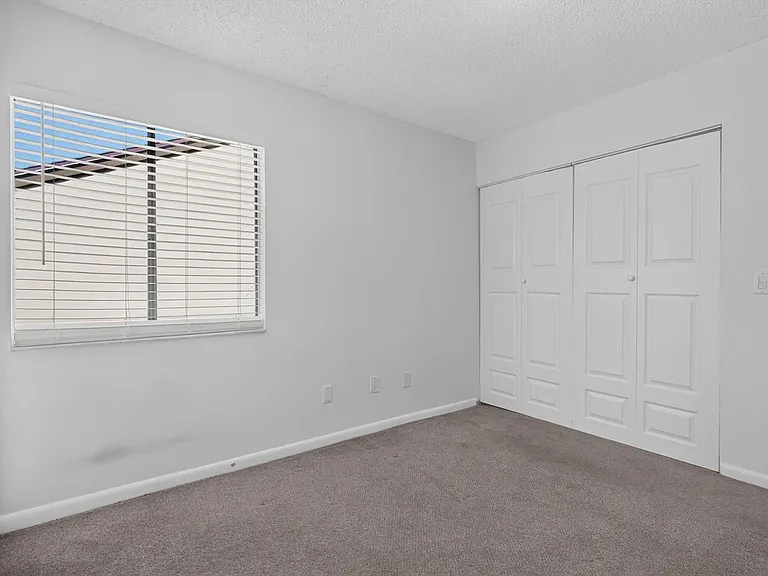 7812 Linkside Dr — Photo 25
