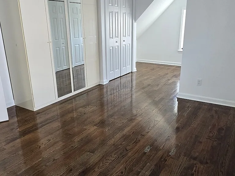 99 Johnson St #2 — Photo 4