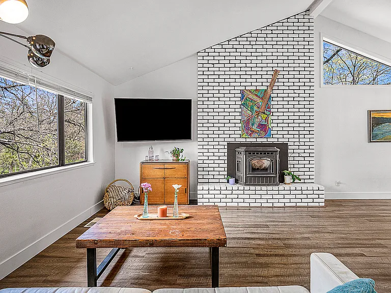 23889 Oakmont Way — Photo 11