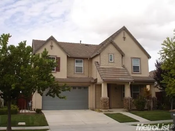 2383 Ackley Pl, Woodland, CA 95776