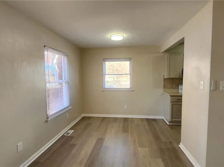 1512 Colonial Ave #A — Photo 8