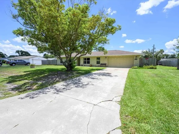 3140 Peacock Ln, Mulberry, FL 33860