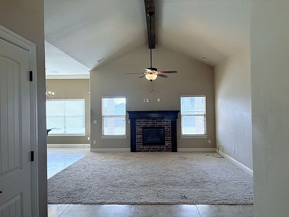 4th image of 5000 NW 153rd St