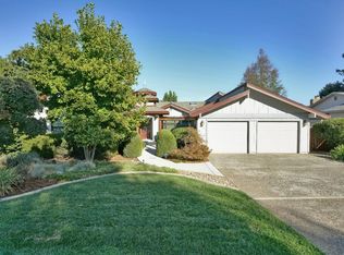 3351 Cambridge Rd, Cameron Park, CA 95682