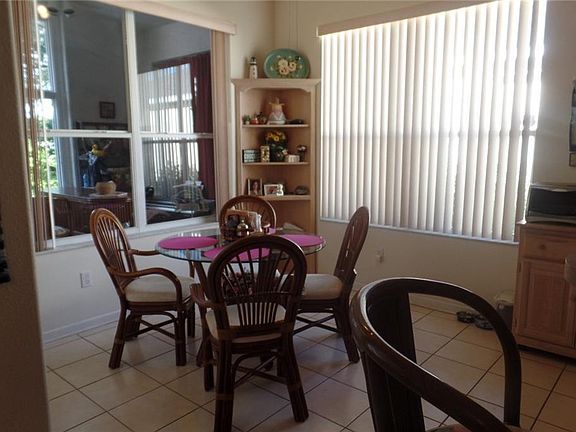 5th image of 3409 Fernwood Dr